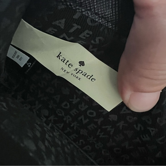 Kate Spade Full Zip Leather Wallet - Picture 4 of 12